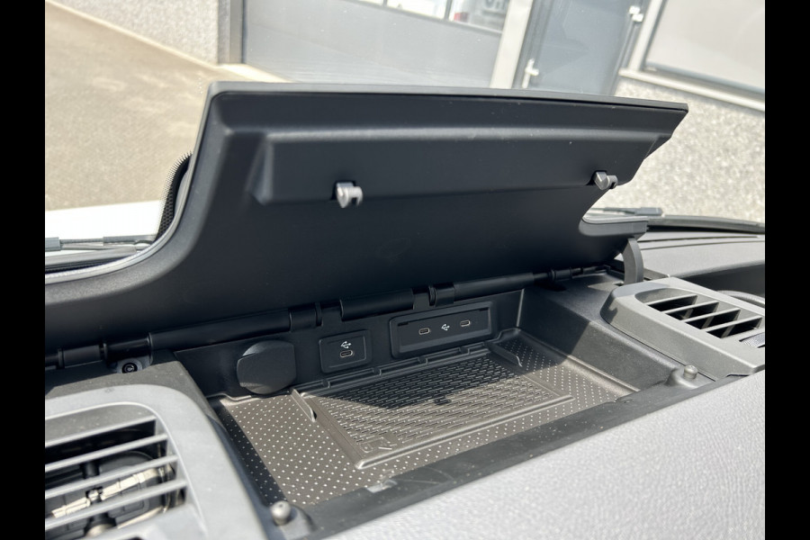 Mercedes-Benz Sprinter 317 CDI L2 H2 PRO / LED / MBUX 10.25 / Navigatie / Camera / Parkeersensoren / Cruise control / Airco / 270 Graden achterdeuren