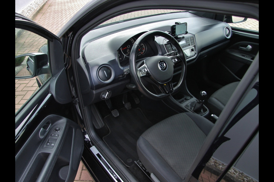 Volkswagen up! 1.0 65pk 5drs. United | Black Edition