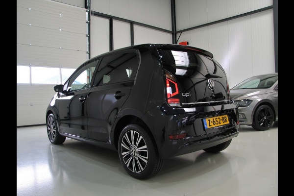 Volkswagen up! 1.0 65pk 5drs. United | Black Edition