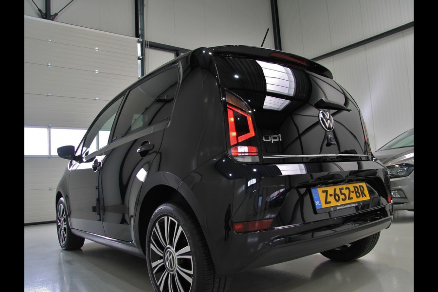 Volkswagen up! 1.0 65pk 5drs. United | Black Edition