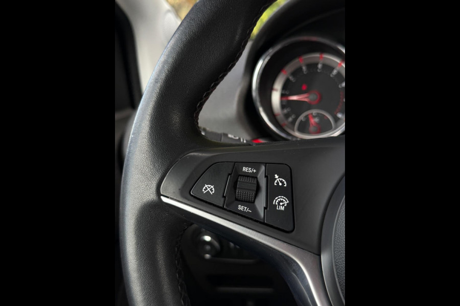 Opel ADAM 1.4 Glam CarPlay Airco