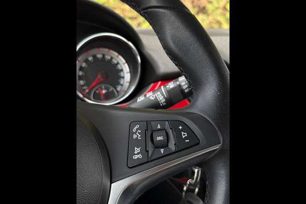 Opel ADAM 1.4 Glam CarPlay Airco