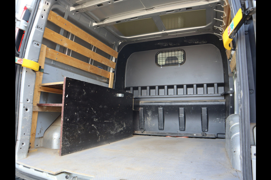 Ford Transit Custom 300 2.0 TDCI DUBBELE CABINE MARGE-BTW VRIJ