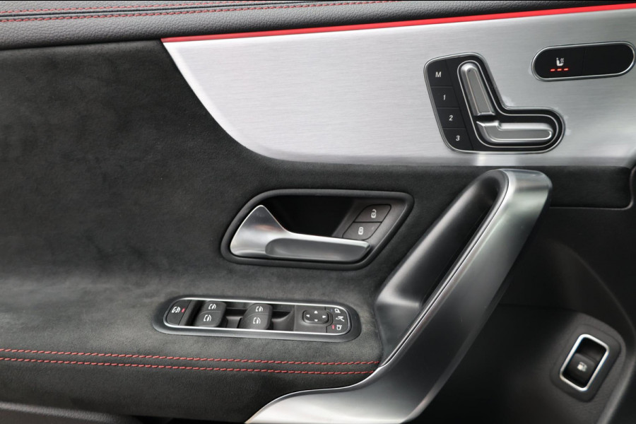 Mercedes-Benz CLA-Klasse 250 e AMG LED/SFEER/PANO/HALF LEER+ALCANTARA+S.VERWARMING+MEMORY/LMV/CAM/LINE/ACC/ECC/12 MDN GARANTIE!