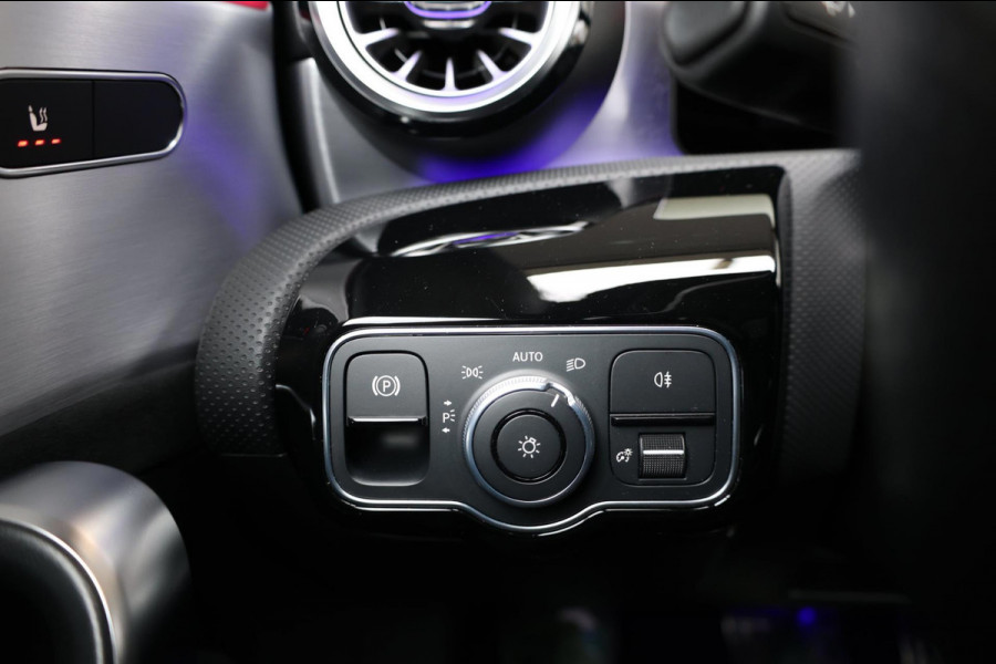 Mercedes-Benz CLA-Klasse 250 e AMG LED/SFEER/PANO/HALF LEER+ALCANTARA+S.VERWARMING+MEMORY/LMV/CAM/LINE/ACC/ECC/12 MDN GARANTIE!
