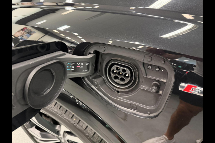 Audi Q3 Sportback 45 TFSI 3X S-LINE BLACK-LINE 20'' SFEERVERL/V-COCKPIT/NAVI/LEDER/DAB/LED/CAM///