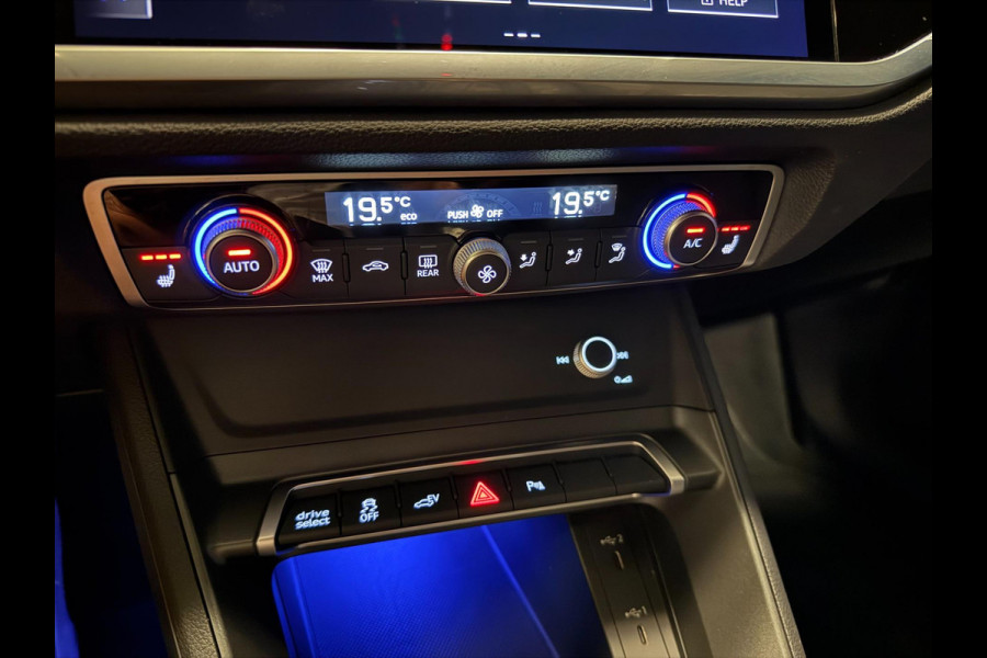 Audi Q3 Sportback 45 TFSI 3X S-LINE BLACK-LINE 20'' SFEERVERL/V-COCKPIT/NAVI/LEDER/DAB/LED/CAM///