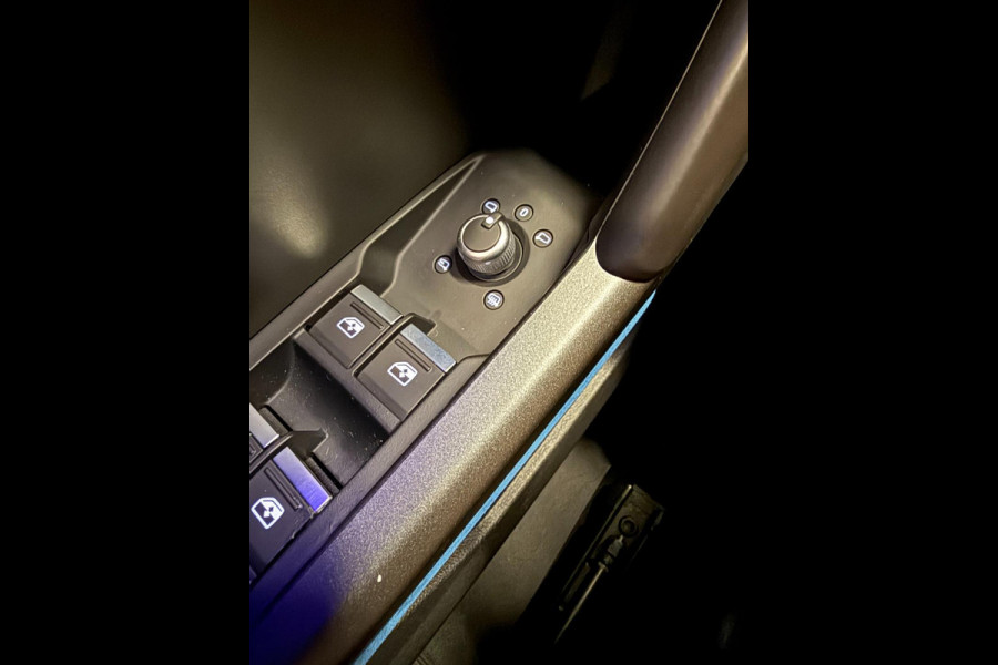 Audi Q3 Sportback 45 TFSI 3X S-LINE BLACK-LINE 20'' SFEERVERL/V-COCKPIT/NAVI/LEDER/DAB/LED/CAM///
