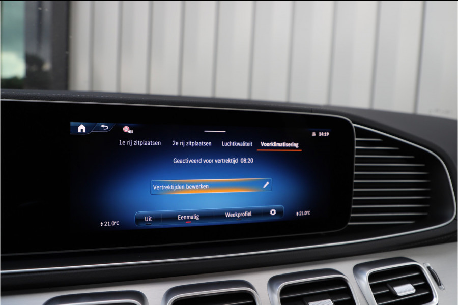 Mercedes-Benz GLE AMG 53 Hybrid 4MATIC+ | 544PK | Luchtvering | Head-up | Massage | Keyles-go | Pano | Multibeam | Sfeerverlichting | Burmester | Mercedes-Benz GLE AMG 53 Hybrid 4MATIC+ | 544PK | Luchtvering | Head-up | Massage | Keyles-go | Pano | Multibeam | Sfeerverlichting | Burmester |