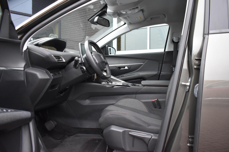 Peugeot 3008 1.2 PureTech 130PK Aut. Blue Lease Premium | Carplay | PDC | Cruise