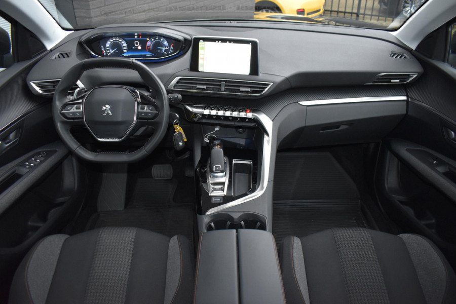 Peugeot 3008 1.2 PureTech 130PK Aut. Blue Lease Premium | Carplay | PDC | Cruise