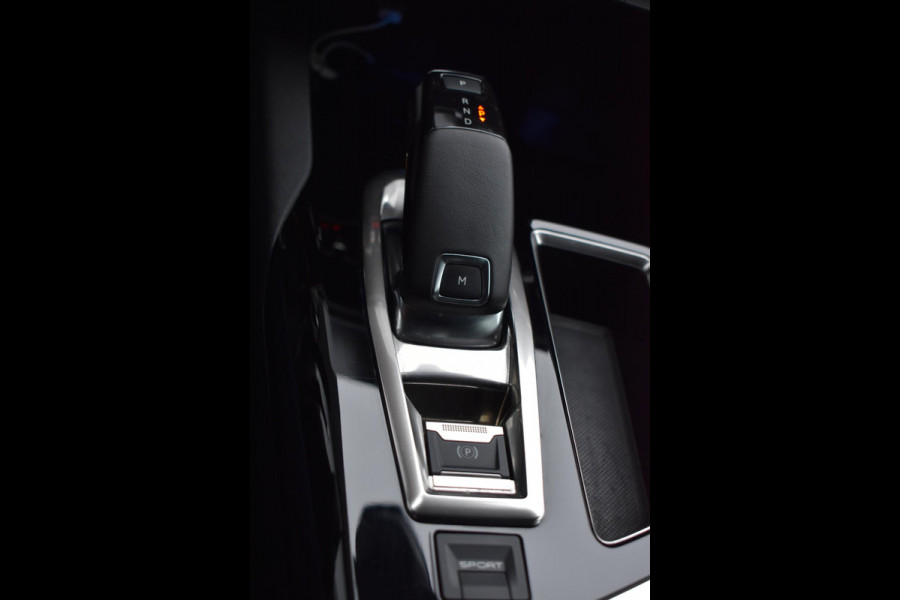 Peugeot 3008 1.2 PureTech 130PK Aut. Blue Lease Premium | Carplay | PDC | Cruise
