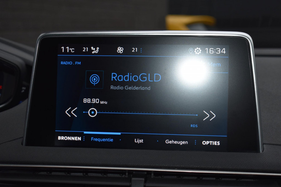 Peugeot 3008 1.2 PureTech 130PK Aut. Blue Lease Premium | Carplay | PDC | Cruise