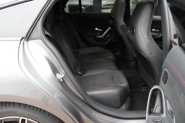 Mercedes-Benz CLA-Klasse Shooting Brake 200 Business Solution AMG