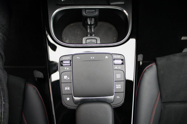 Mercedes-Benz CLA-Klasse Shooting Brake 200 Business Solution AMG