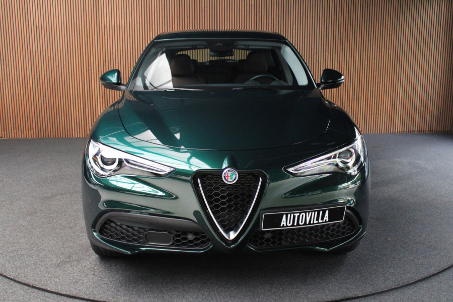 Alfa Romeo Stelvio 2.0 T AWD Leder Navi Camera ACC Android Elektr. achterklep Stuurverwarming PDC Stoelverwarming Xenon
