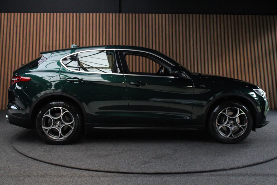 Alfa Romeo Stelvio 2.0 T AWD Leder Navi Camera ACC Android Elektr. achterklep Stuurverwarming PDC Stoelverwarming Xenon