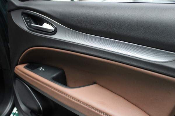 Alfa Romeo Stelvio 2.0 T AWD Leder Navi Camera ACC Android Elektr. achterklep Stuurverwarming PDC Stoelverwarming Xenon
