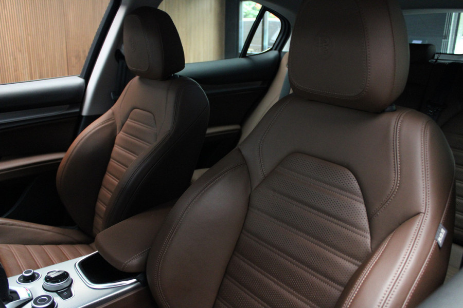 Alfa Romeo Stelvio 2.0 T AWD Leder Navi Camera ACC Android Elektr. achterklep Stuurverwarming PDC Stoelverwarming Xenon