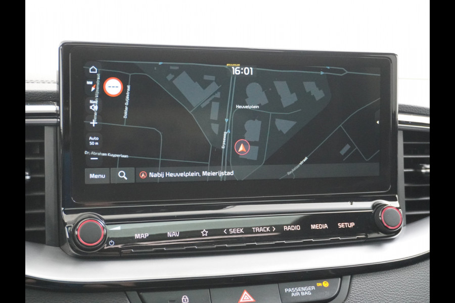 Kia ProCeed 1.4 T-GDI 141PK Autom. GT-Line Panoramadak Virtual Cockpit Trekhaak Navi Camera Ecc Apple Carplay Android Auto Adap.Cruise Stoel Keyless DAB Lmv 17" Led Dodehoekdetector Rijstrooksensor met correctie Elek.Achterklep Verkeersbord detectie Uitparkeer waarschuwing Zeer compleet! Origineel Nederlandse Auto €35.000,- nieuw