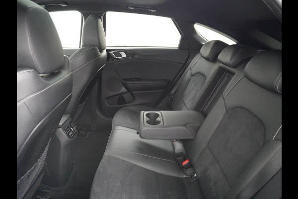 Kia ProCeed 1.4 T-GDI 141PK Autom. GT-Line Panoramadak Virtual Cockpit Trekhaak Navi Camera Ecc Apple Carplay Android Auto Adap.Cruise Stoel Keyless DAB Lmv 17" Led Dodehoekdetector Rijstrooksensor met correctie Elek.Achterklep Verkeersbord detectie Uitparkeer waarschuwing Zeer compleet! Origineel Nederlandse Auto €35.000,- nieuw