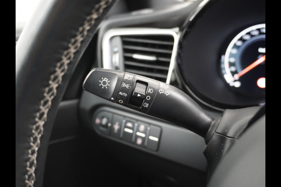 Kia ProCeed 1.4 T-GDI 141PK Autom. GT-Line Panoramadak Virtual Cockpit Trekhaak Navi Camera Ecc Apple Carplay Android Auto Adap.Cruise Stoel Keyless DAB Lmv 17" Led Dodehoekdetector Rijstrooksensor met correctie Elek.Achterklep Verkeersbord detectie Uitparkeer waarschuwing Zeer compleet! Origineel Nederlandse Auto €35.000,- nieuw