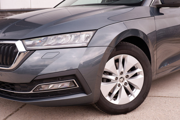 Škoda Octavia Combi 1.0 TSI Business Edition Plus Elek. Trekhaak | Virtual Cockpit | LED | Navi | Carplay