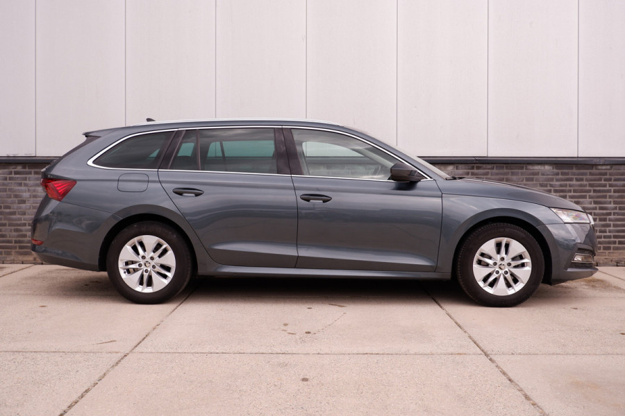 Škoda Octavia Combi 1.0 TSI Business Edition Plus Elek. Trekhaak | Virtual Cockpit | LED | Navi | Carplay