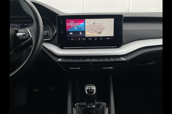 Škoda Octavia Combi 1.0 TSI Business Edition Plus Elek. Trekhaak | Virtual Cockpit | LED | Navi | Carplay