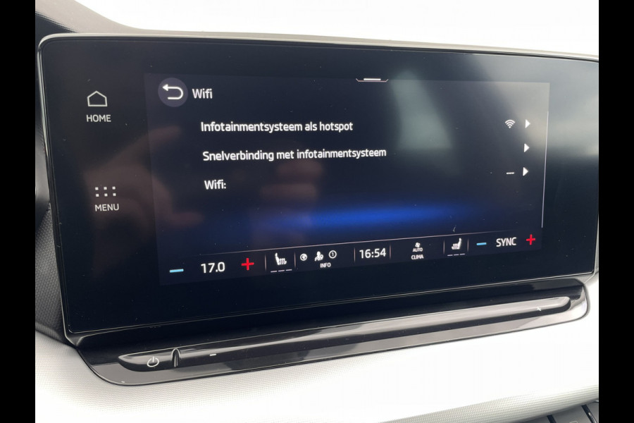Škoda Octavia Combi 1.0 TSI Business Edition Plus Elek. Trekhaak | Virtual Cockpit | LED | Navi | Carplay