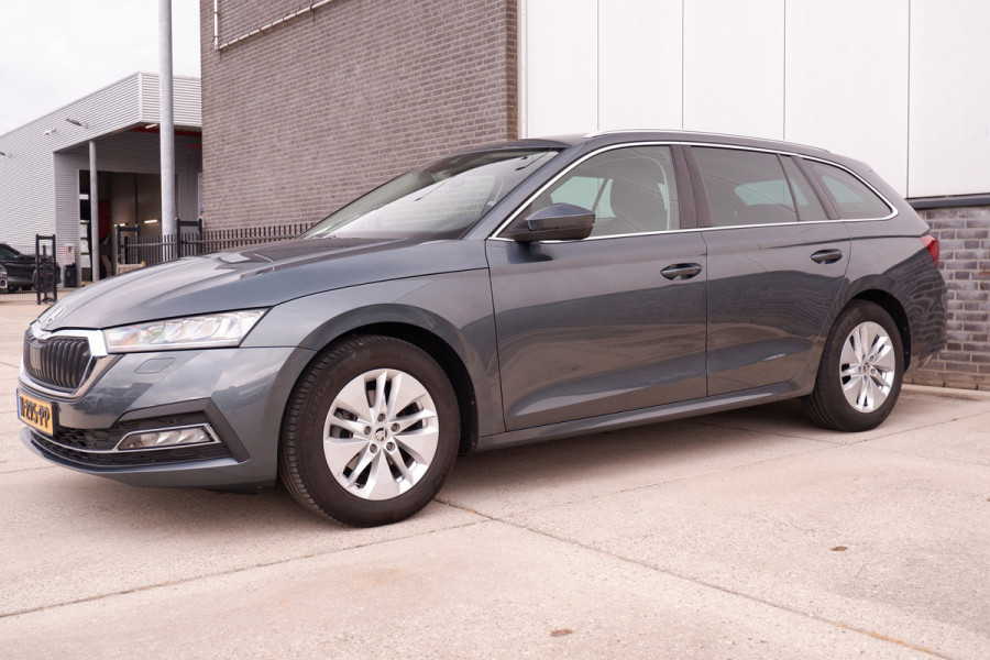 Škoda Octavia Combi 1.0 TSI Business Edition Plus Elek. Trekhaak | Virtual Cockpit | LED | Navi | Carplay