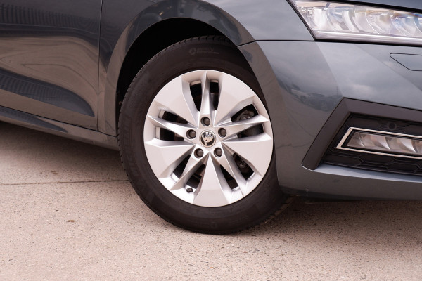 Škoda Octavia Combi 1.0 TSI Business Edition Plus Elek. Trekhaak | Virtual Cockpit | LED | Navi | Carplay