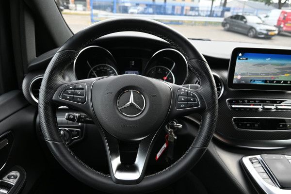 Mercedes-Benz V-Klasse 300d Extra Lang DC Avantgarde Edition AMG met Night pakket, Distronic, Alarm kl. 3