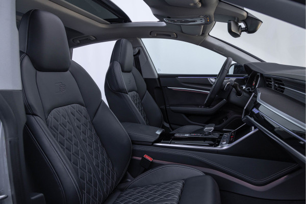 Audi A7 Sportback 55 TFSi-e 367pk Quattro Pano S-stoelen HuD B&O Trekhaak 21''