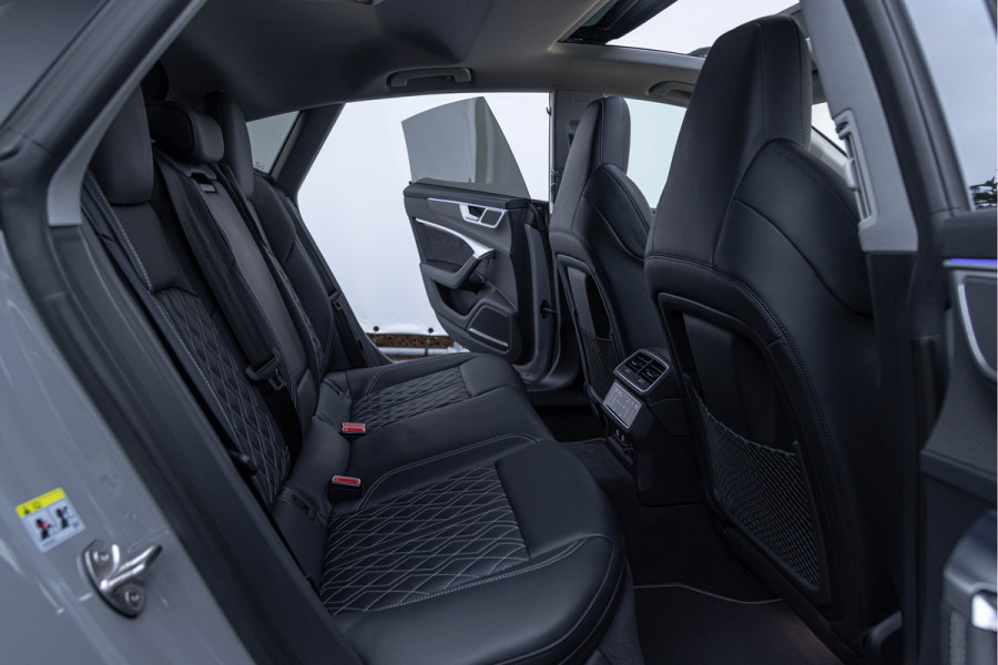 Audi A7 Sportback 55 TFSi-e 367pk Quattro Pano S-stoelen HuD B&O Trekhaak 21''