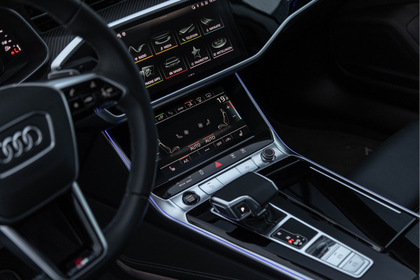 Audi A7 Sportback 55 TFSi-e 367pk Quattro Pano S-stoelen HuD B&O Trekhaak 21''
