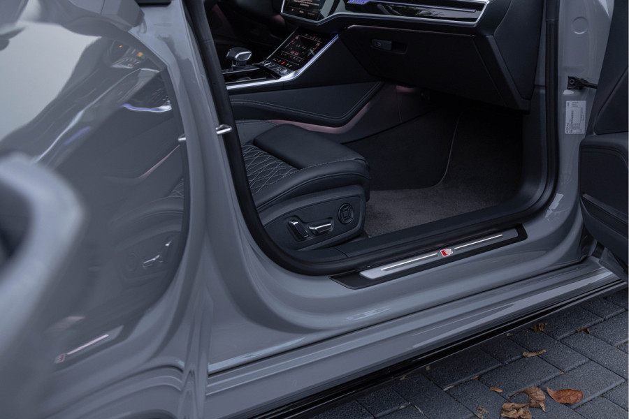 Audi A7 Sportback 55 TFSi-e 367pk Quattro Pano S-stoelen HuD B&O Trekhaak 21''