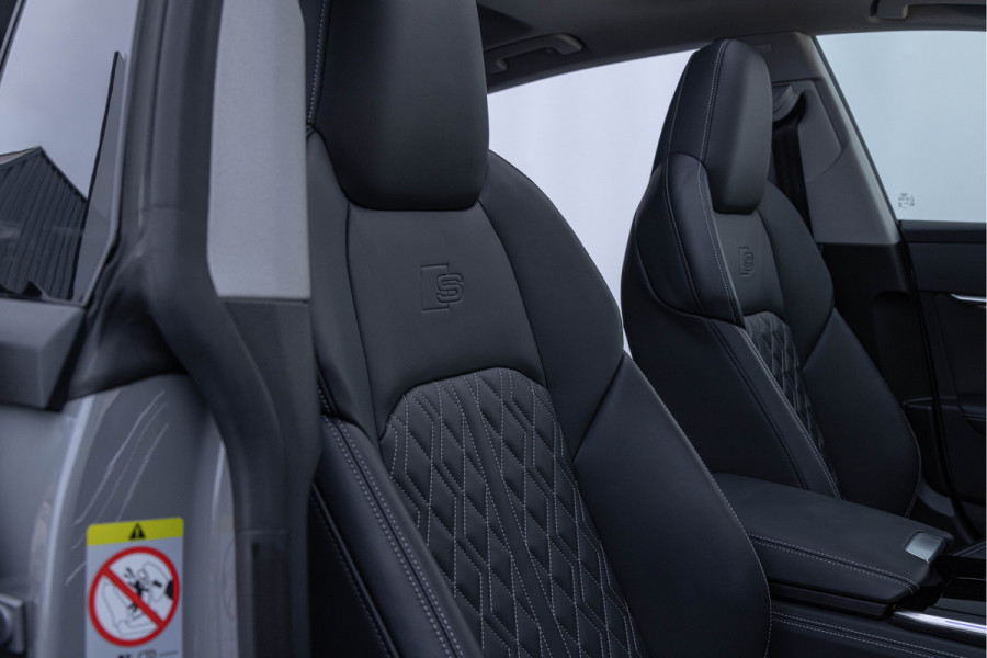 Audi A7 Sportback 55 TFSi-e 367pk Quattro Pano S-stoelen HuD B&O Trekhaak 21''