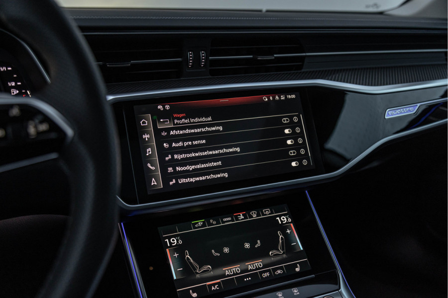 Audi A7 Sportback 55 TFSi-e 367pk Quattro Pano S-stoelen HuD B&O Trekhaak 21''