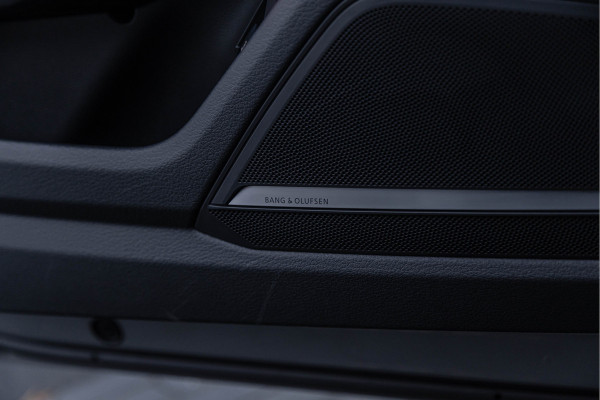 Audi A7 Sportback 55 TFSi-e 367pk Quattro Pano S-stoelen HuD B&O Trekhaak 21''