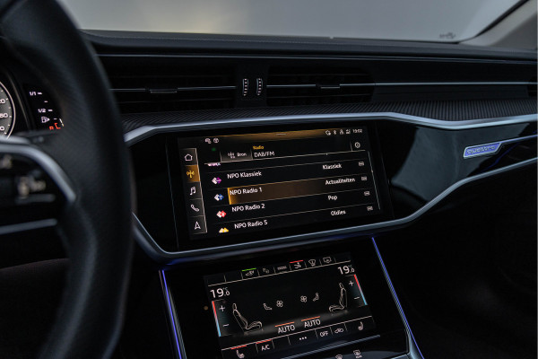 Audi A7 Sportback 55 TFSi-e 367pk Quattro Pano S-stoelen HuD B&O Trekhaak 21''