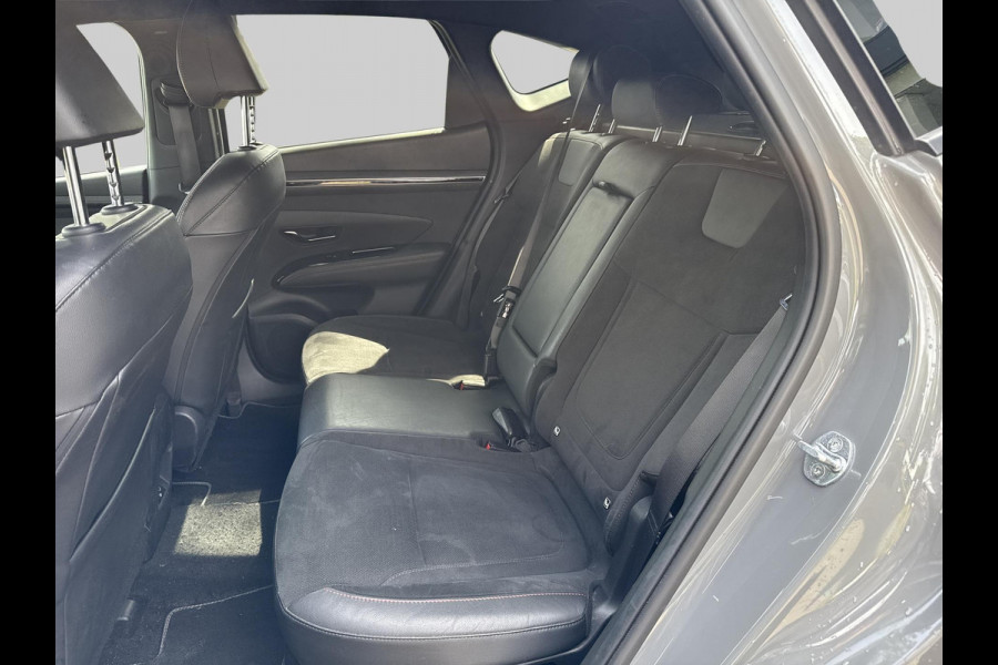 Hyundai Tucson 1.6 T-GDI PHEV N Line 4WD | zwart dak