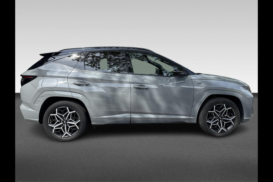 Hyundai Tucson 1.6 T-GDI PHEV N Line 4WD | zwart dak