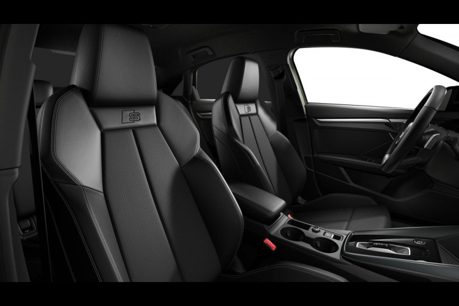 Audi A3 Limousine 30 TFSI S edition | Assistentiepakket driving + parking Plus | optiekpakket zwart plus | privacy glass | 18” inch zwarte velgen |