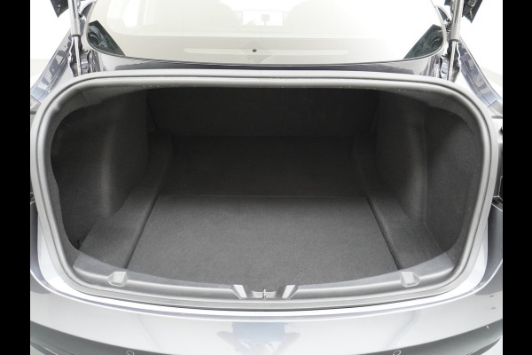 Tesla Model 3 RWD SR+ 60kWh 325PK Lmv 19" AutoPilot Leder PanoDak Adaptive-Cruise Lmv Camera's Elektr.-Stuur+Stoelen+Spiegels+Geheugen+Easy-En Navi LED Comfortstoelen ACC DAB Keyless en Voorverwarmen interieur via App One-Pedal-Drive Origineel Nederlandse auto 1e Eigenaar Garantie Accu/Motor tot 12-12-2027 max 160.000km 1.584kg licht!