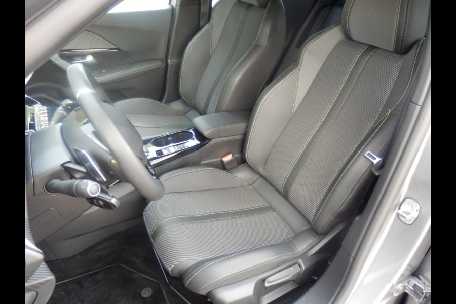 Peugeot 2008 1.2 130PK | Automaat | GT-Line | i-Cockpit | Adap. Cruise |