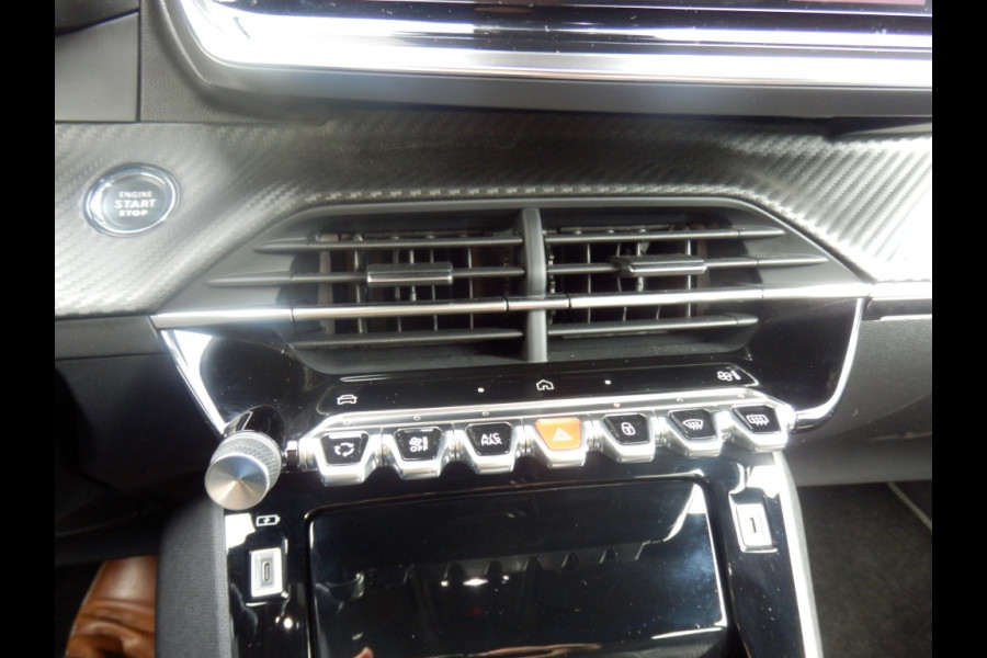 Peugeot 2008 1.2 130PK | Automaat | GT-Line | i-Cockpit | Adap. Cruise |