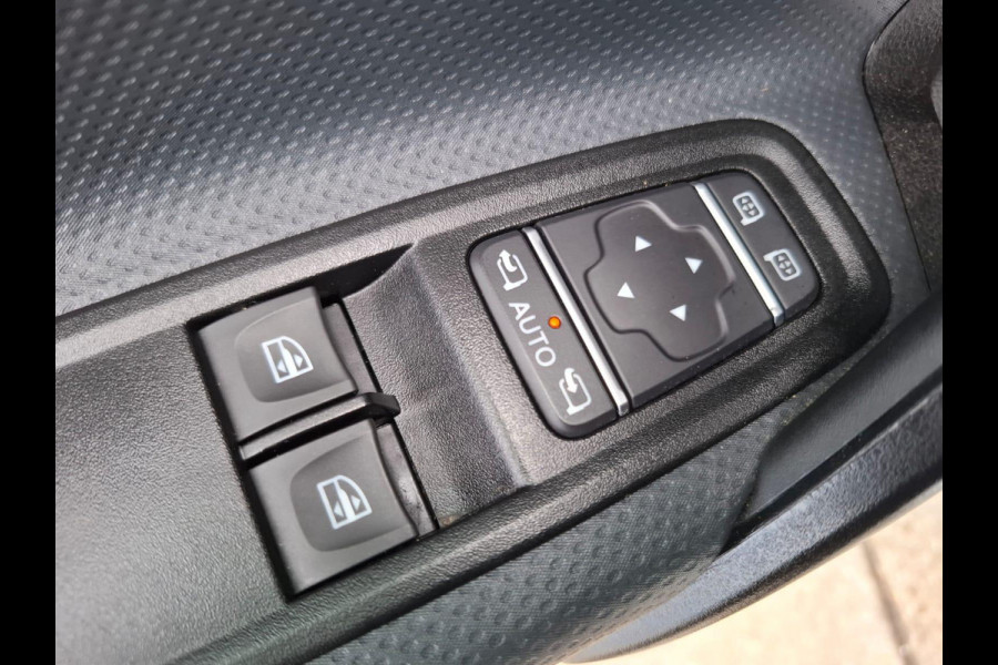 Mercedes-Benz Citan 108 CDI L1 Base AIRCO / CRUISE CONTROLE / VERLAAGD / SPOILERS / CARPLAY
