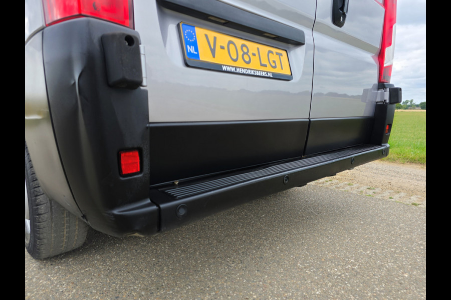 Peugeot Boxer 2.2 BlueHDi L2 H2 - 140 Pk - Euro 6 - Navi - ParkeerCamera