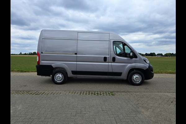Peugeot Boxer 2.2 BlueHDi L2 H2 - 140 Pk - Euro 6 - Navi - ParkeerCamera